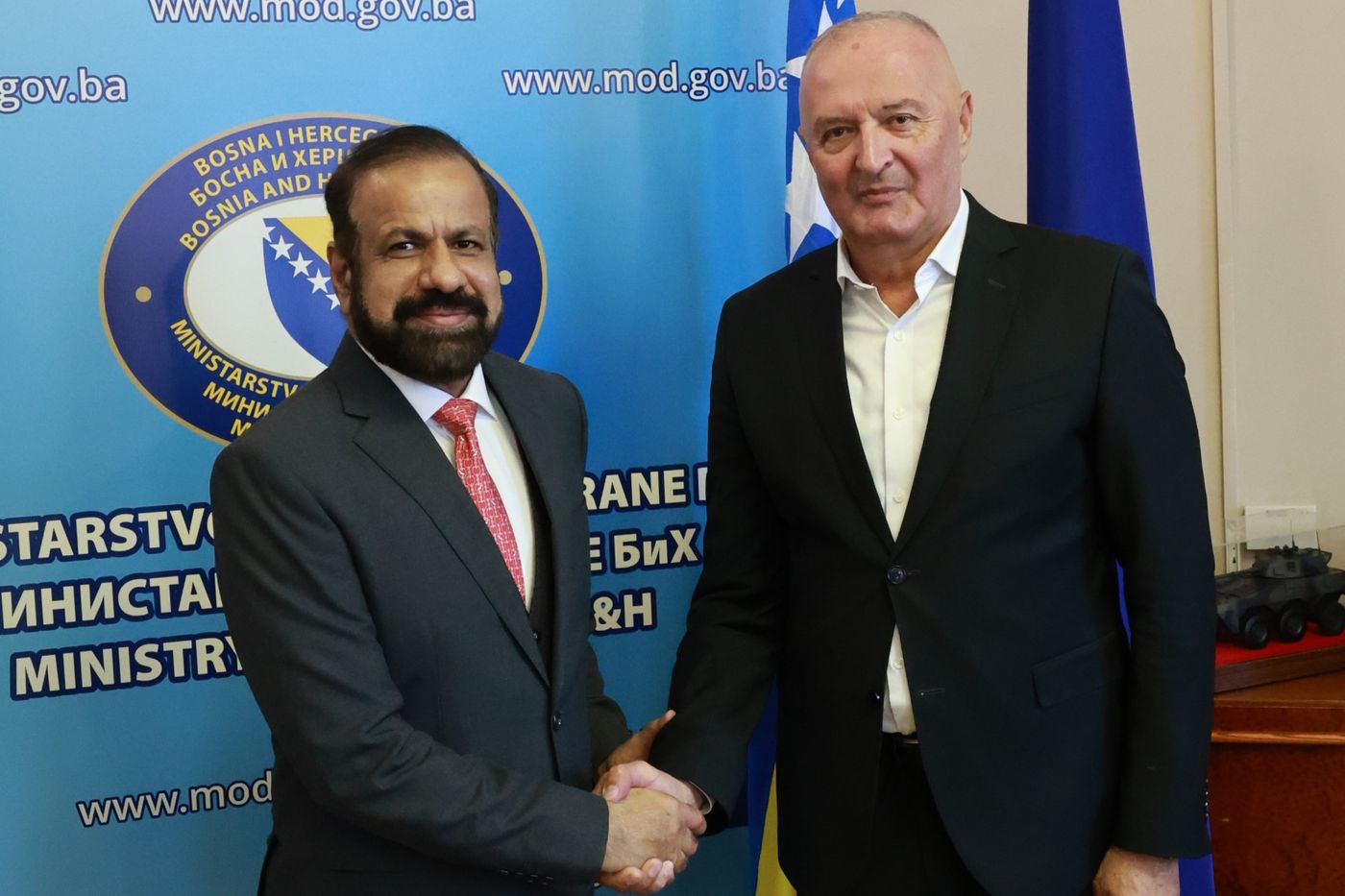 Helez s ambasadorom Pakistana u BiH razgovarao o unapređenju bilateralne saradnje u oblasti odbrane